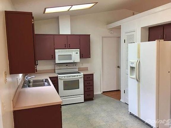 Nice Size Kitchen with Pantry