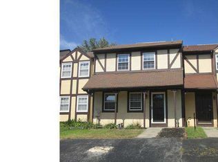 802 Sandra Ln, East Norriton, PA 19403