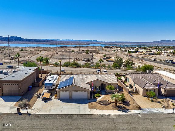 2nd image of 2510 Sweetwater Ln