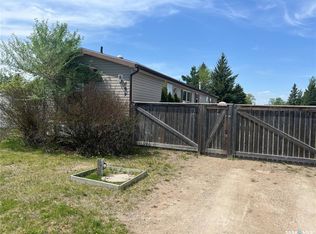 609 6th STREET E, Meadow Lake, SK S9X 1X9