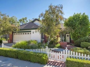 7868 Valley Flores Dr, Canoga Park, CA 91304