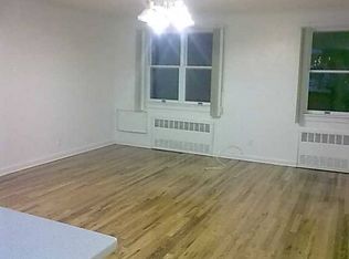 2419 W 3rd St, Brooklyn, NY 11223