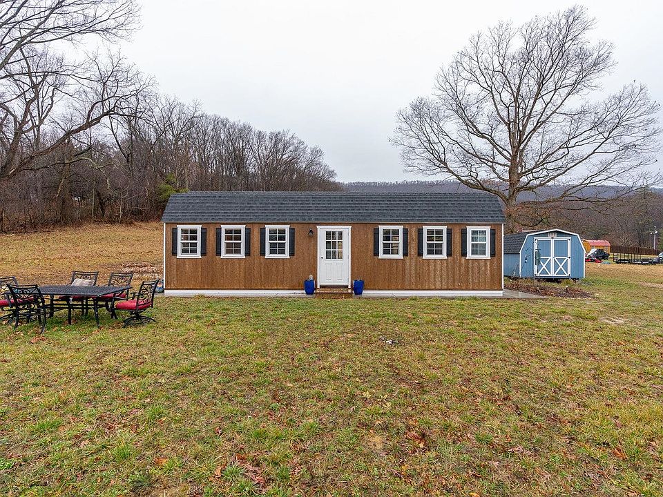 8559 Clarence Dr, Singers Glen, VA 22850 Zillow