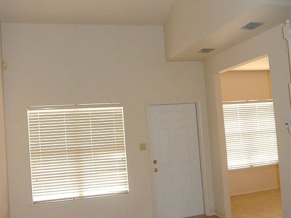 4th image of 510 Shiloh Dr
