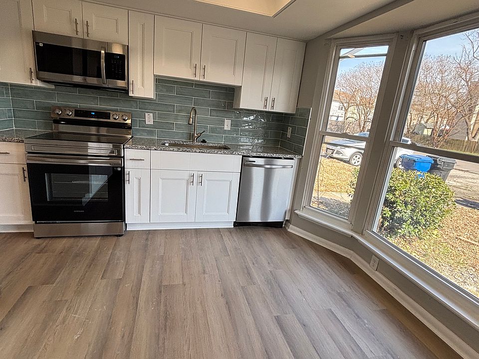 1st image of 957 Northwood Dr