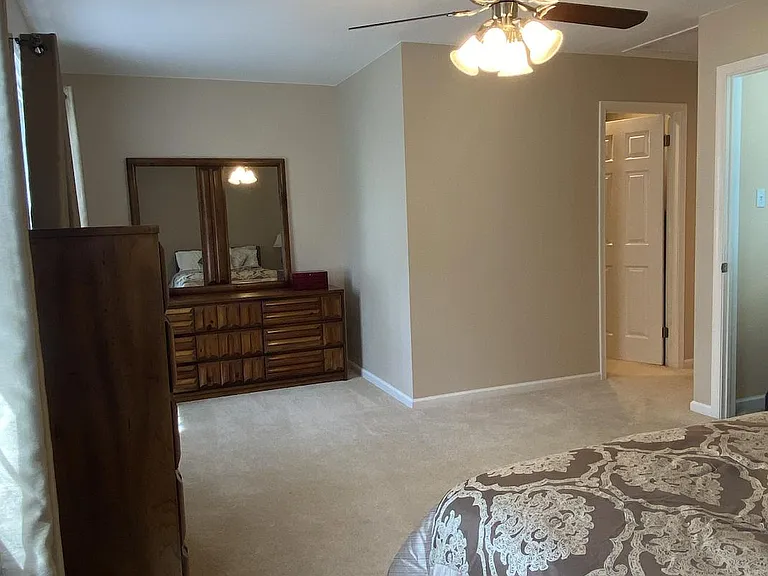193 Jonathan Dr — Photo 11