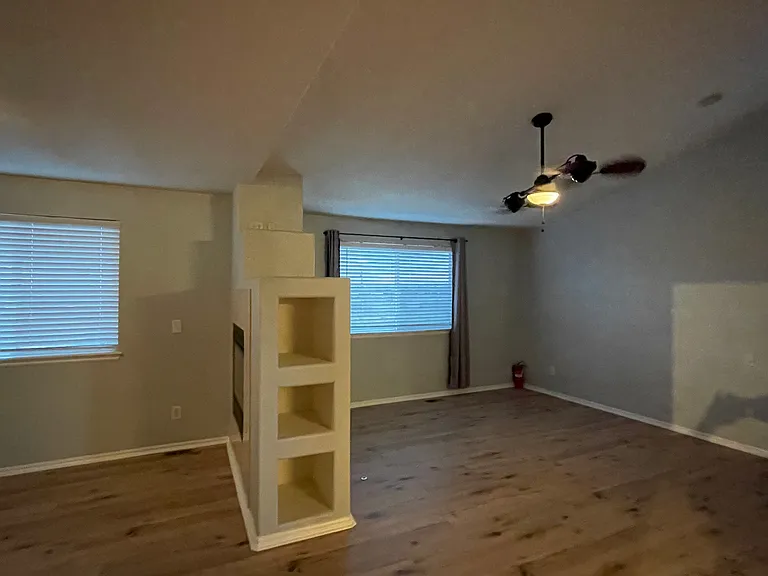 2588 E 116th Ave — Photo 33