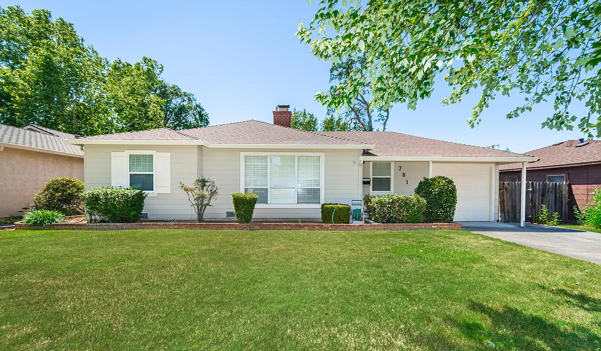 Building Photo - 781 El Encino Way