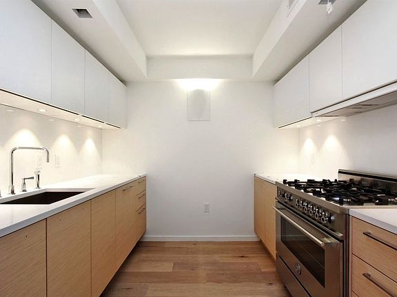 3rd image of 101 W 87th St APT 615