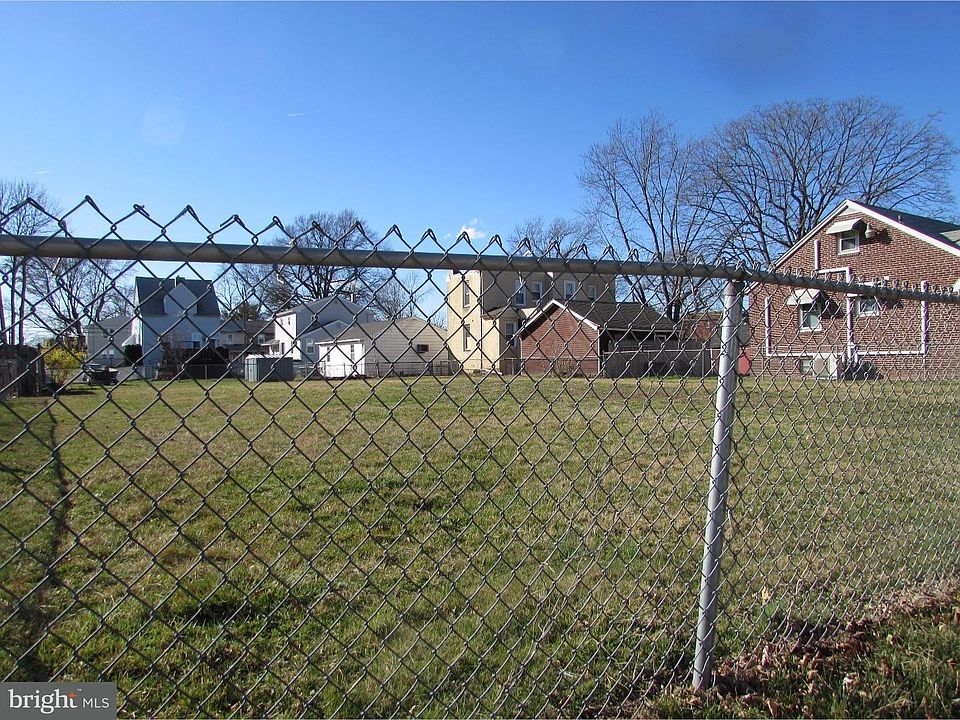1st image of 240 Bartram Ave