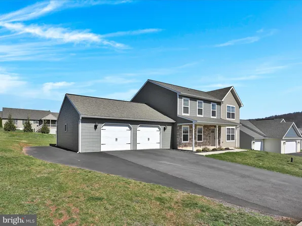 168 Arrowhead Dr, Denver, PA 17517