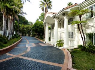 9917 Sunset Blvd, Beverly Hills, CA 90210