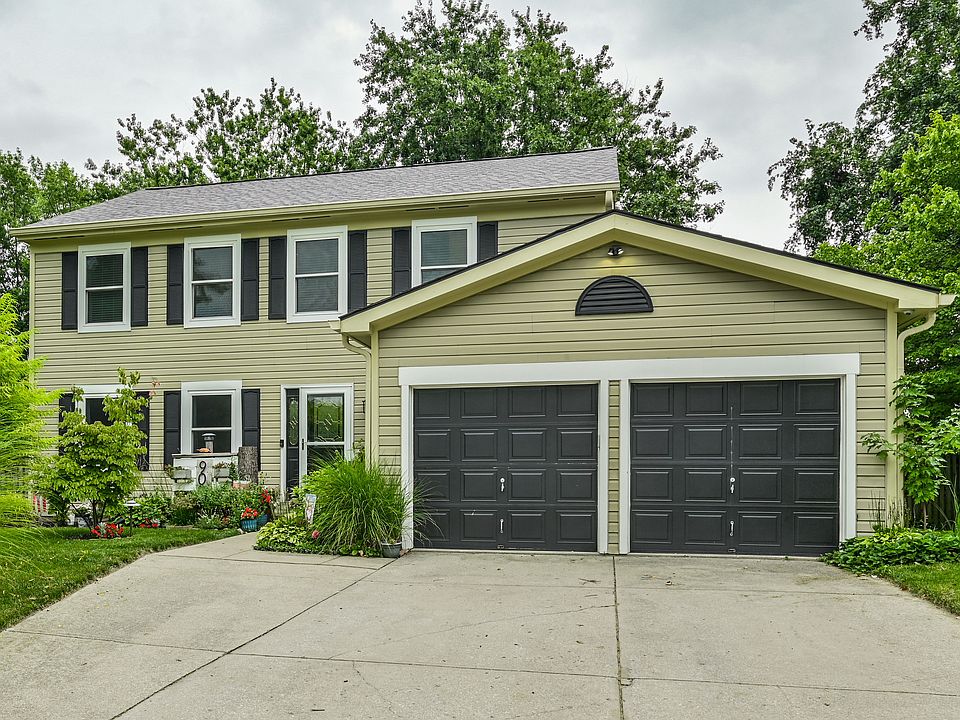 1st image of 909 Farmview Ln