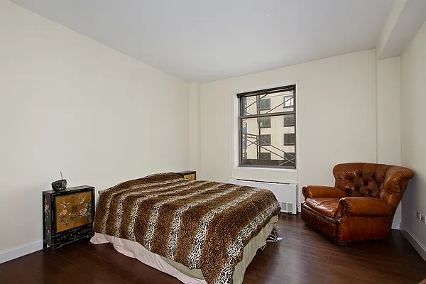 Sold by Corcoran | media 4