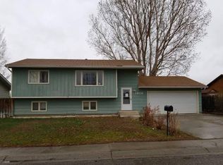 1813 Cardinal St, Worland, WY 82401