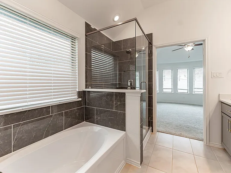 21107 Armstrong County Dr — Photo 30