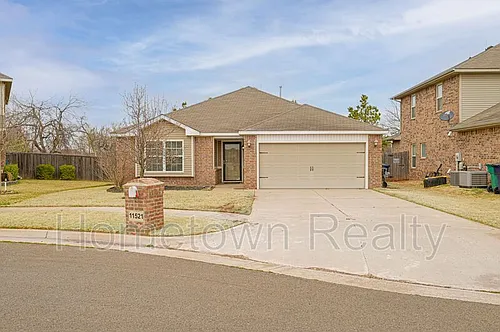 11521 SW 24th St Photo 1