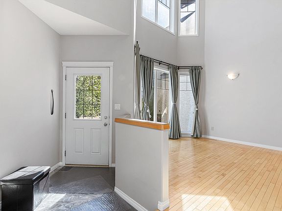 4th image of 1710 Hodgson Pl NW