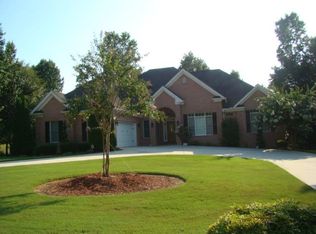 55 Costleys Bridge Dr, Oxford, GA 30054