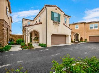 2887 Menorca Cir, Corona, CA 92881