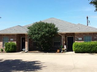 2408 Berger Dr, Bryan, TX 77802
