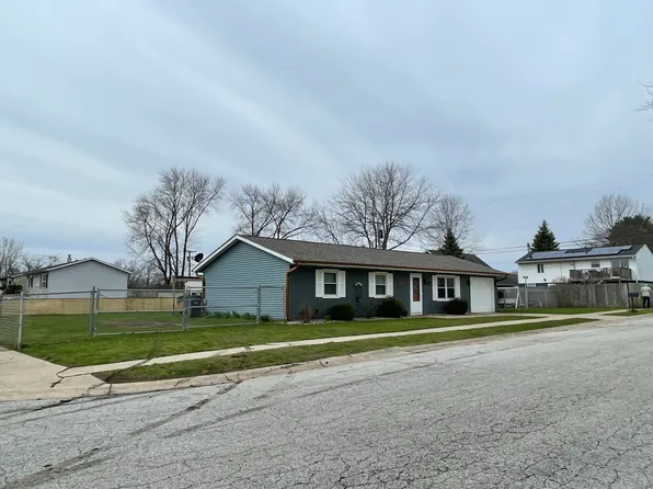 3146 Lawrence St, Hobart, IN 46342