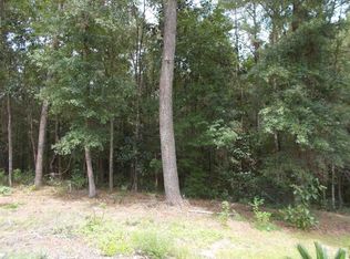 Commerce Ln, Midway, FL 32343