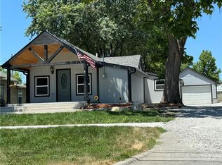 316 Walnut St, Osawatomie, KS 66064