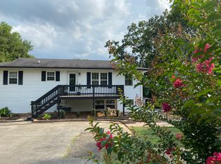 3213 Joe Rawlings Rd, Cookeville, TN 38506