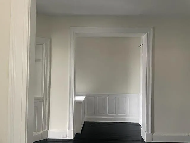 Large entry