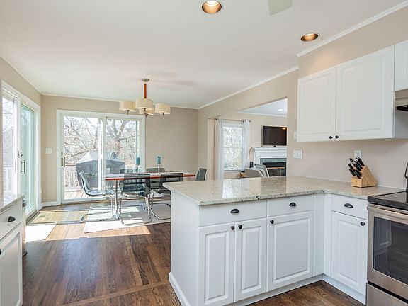 5th image of 55 Red Fox Ln