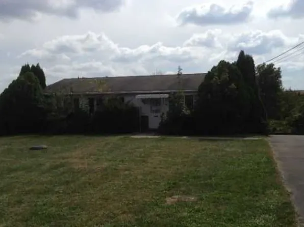 4246 Dixie Ave, Chambersburg, PA 17202