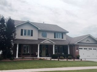 1201 Fawn Cir, Manteno, IL 60950