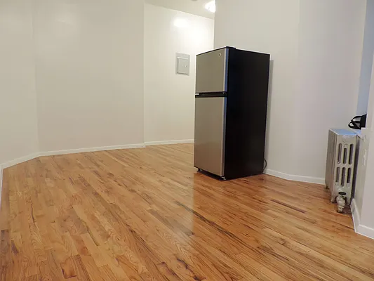 Rented by J Misrahi Realty Corp | media 14