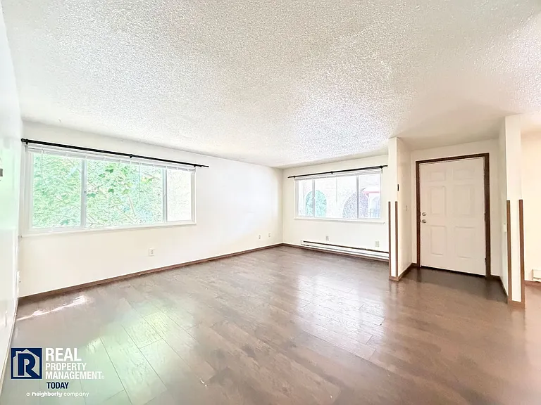 DB&D Realty LLC - 6115 — Photo 6
