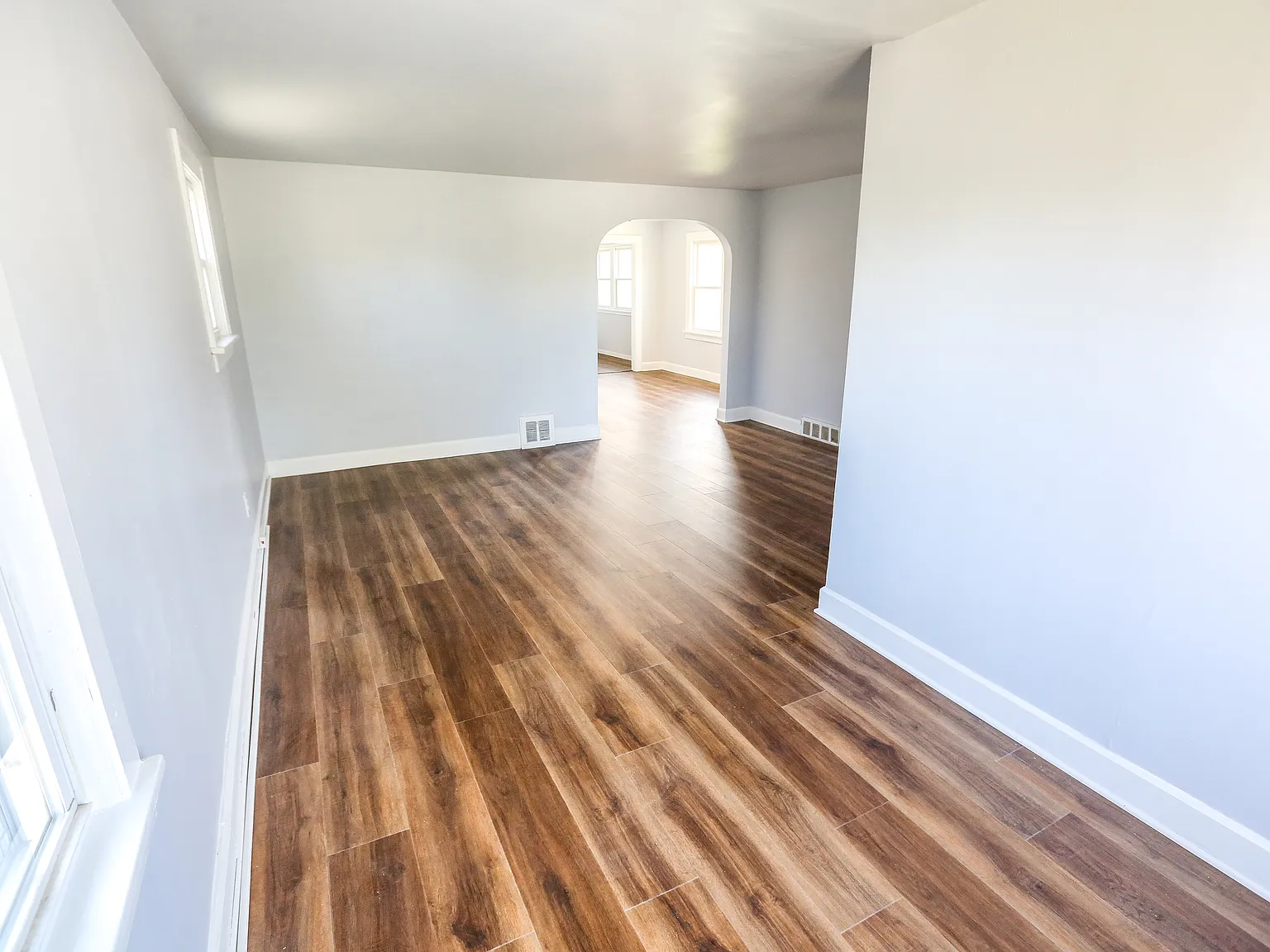 3 bed, 1050 sqft, $1,450 — Photo 4