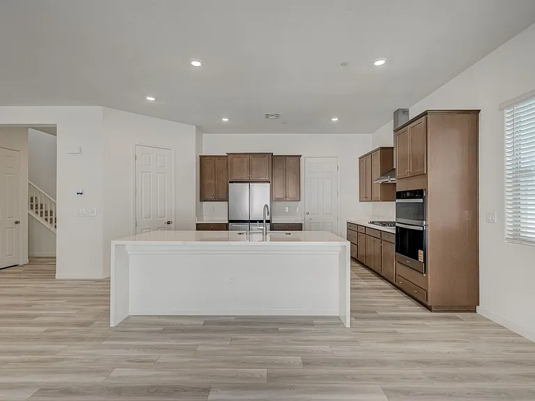 599 Clover Bar Ln — Photo 8