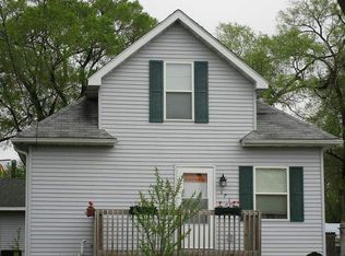 1710 Burton Ave, Waterloo, IA 50703