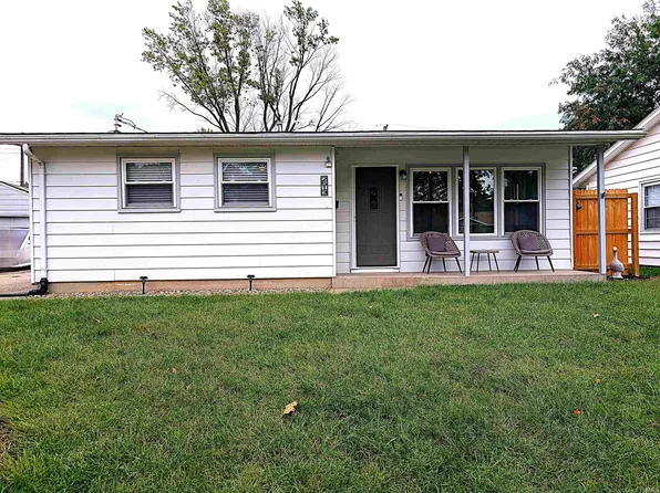 2513 Cambridge Rd, Lafayette, IN 47909