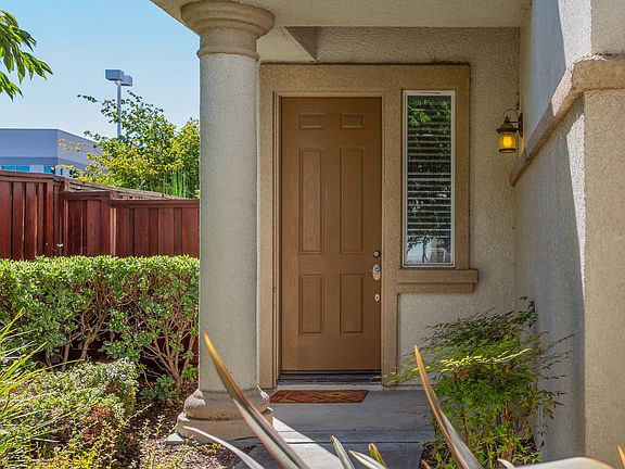 2nd image of 5067 Bianco Cir