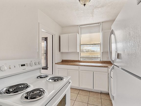 3rd image of 603 Rockford Ave #4