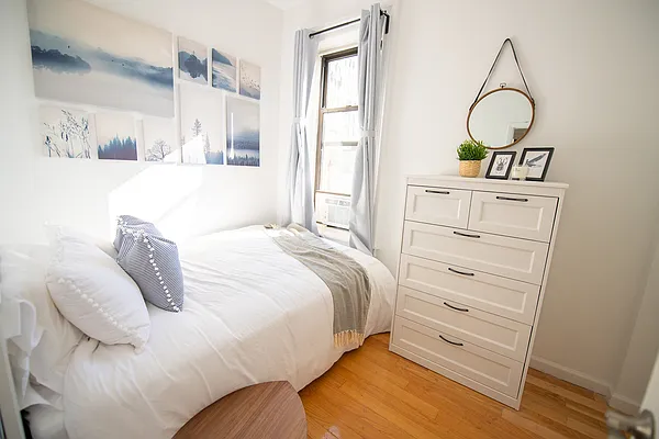 Rented by Park River | media 28