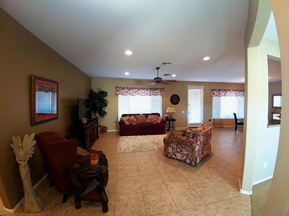 5th image of 22910 N Las Positas Dr