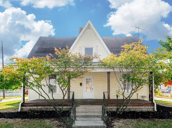 17 E Main St, Mount Sterling, OH 43143