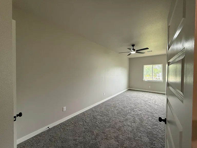1804 Azlin Pl #B — Photo 19