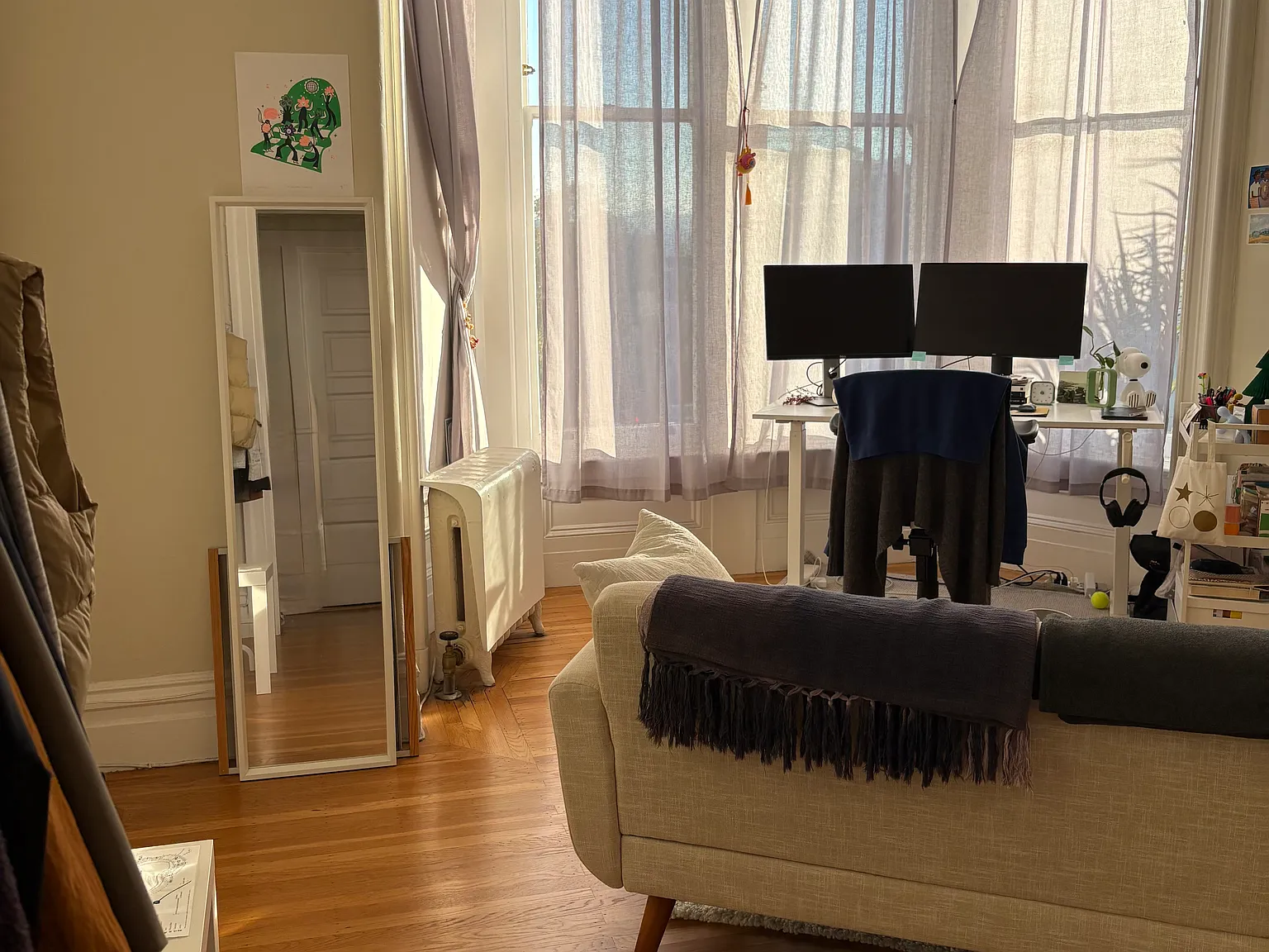 Studio, 450 sqft, $2,895 — Photo 1