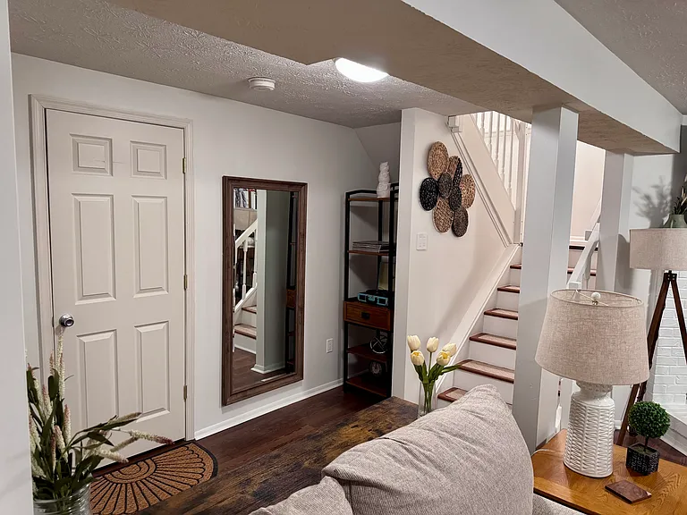 7315 Golden Horseshoe Ct — Photo 40