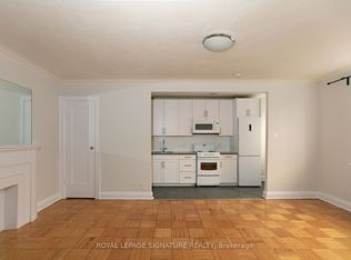396 Avenue Rd #214, Toronto, ON M4V2H5
