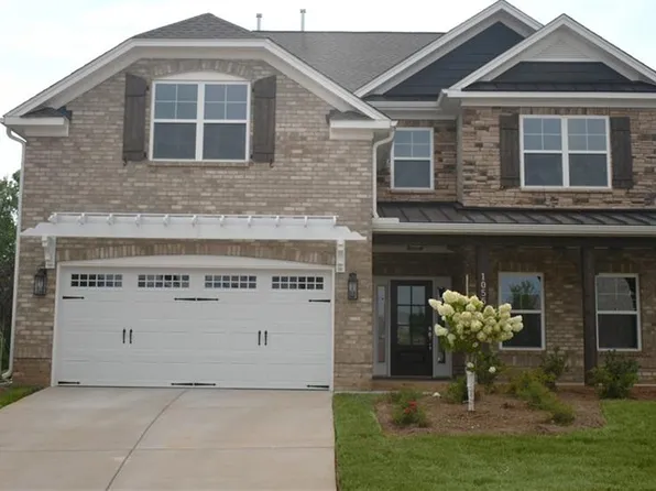 1055 Tulloch Ct, Burlington, NC 27215