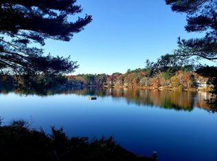 155 Micajah Pond Rd, Plymouth, MA 02360